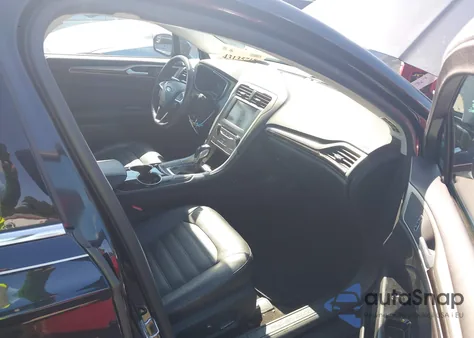 2015 Ford Fusion Se from USA, damaged, VIN 3FA6P0HD8FR179223